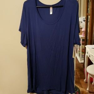 Lularoe classic tee